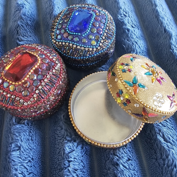 Colorful Beaded Jewelry Box Set - Picture 2 of 2